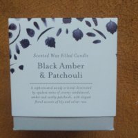 Ароматна свещ Black Amber & Patchouli , снимка 1 - Други стоки за дома - 41935663