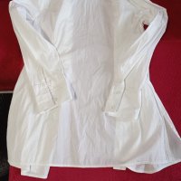 Продавам дамска блуза , снимка 2 - Блузи с дълъг ръкав и пуловери - 40888198