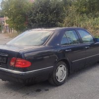 Мерцедес w210 300 D автомат на части , снимка 8 - Автомобили и джипове - 42226121