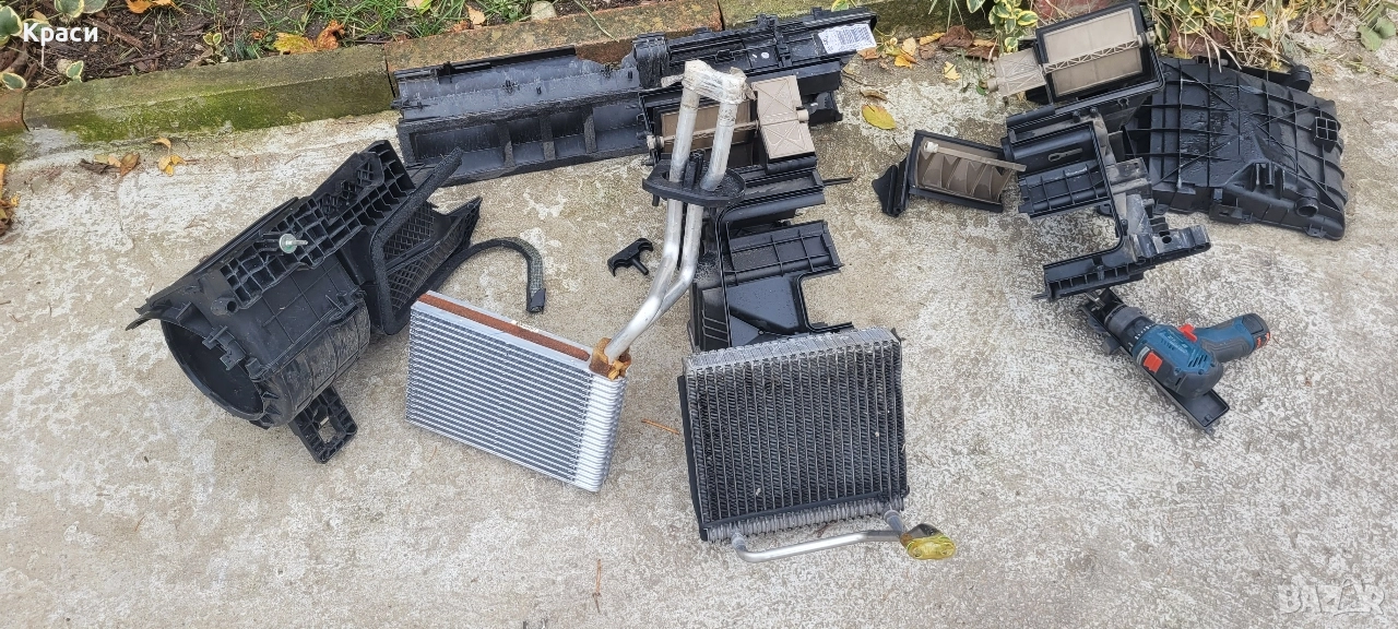 Радиатор за парно Peugeot 407 hdi, снимка 1