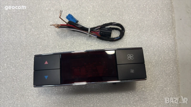 Управление заден климатроник за W204 (204 830 32 90), снимка 1