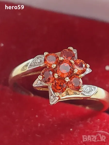 Дамски златен пръстен с гранати и диаманти, снимка 1