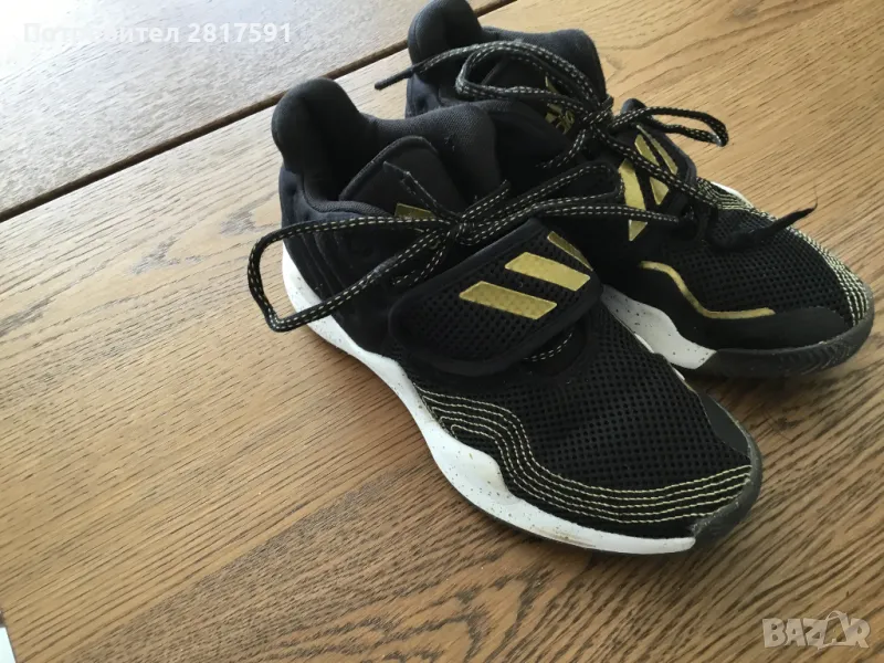 Оригинални детски маратонки Adidas, размер US 4, снимка 1