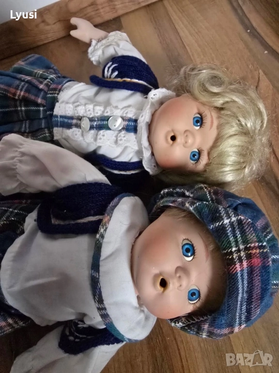 Две порцеланови кукли, снимка 1