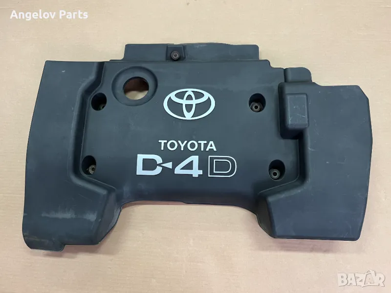 Капака над двигателя за Toyota Avensis T25 2.0 D-4D, снимка 1