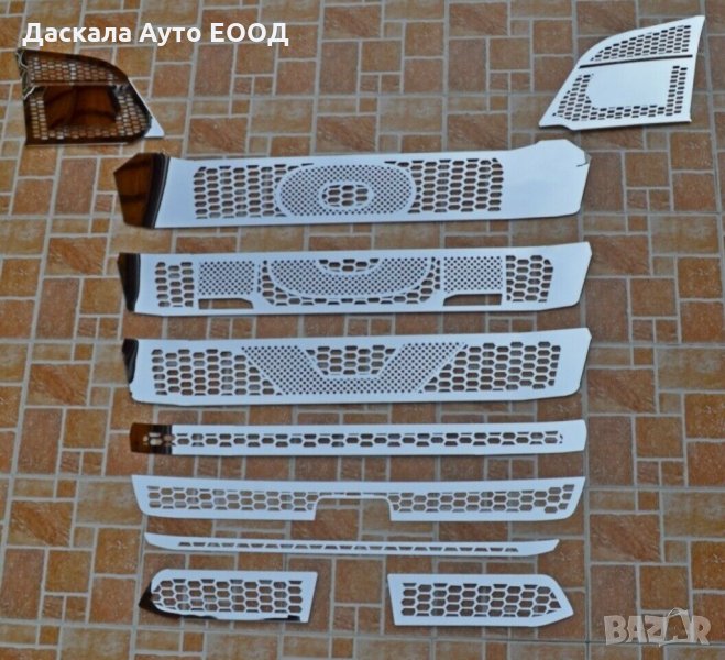  Комплект декорация предна решетка V8 (без халогени) Скания Scania S 2016+, снимка 1