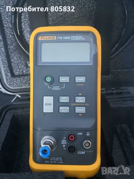Fluke 718 100G Калибратор за налягане с вградена помпа, снимка 1