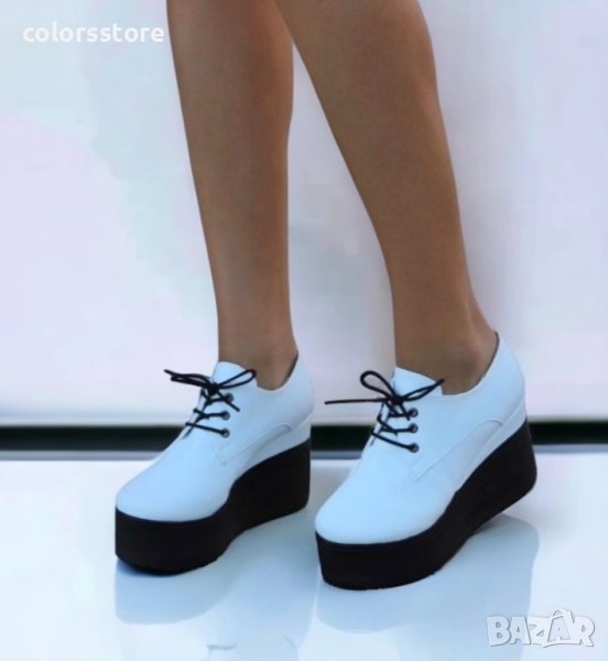 Обувки на платформа - бяла кожа с черно ходило - 120K, снимка 1
