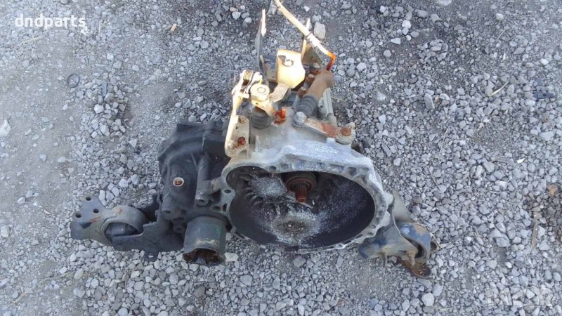 Скорости Hyundai Elantra 1.6i 16v 2005г., снимка 1