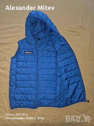 Елек Ellesse с качулка, снимка 3 - Детски якета и елеци - 55954298