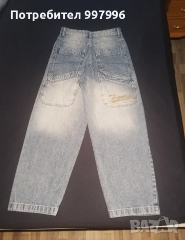 дънки BERSHKA - S-M размер, 36 номер,тип baggy, снимка 4 - Дънки - 52918674