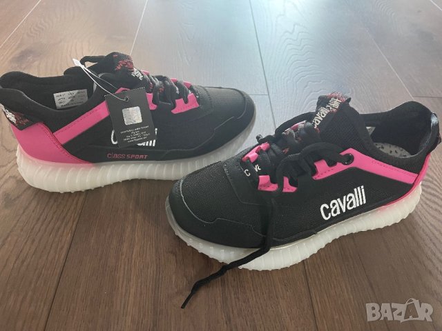 Дамски маратонки Cavalli Sport оригинални, нови, 37 номер, снимка 2 - Маратонки - 42545169