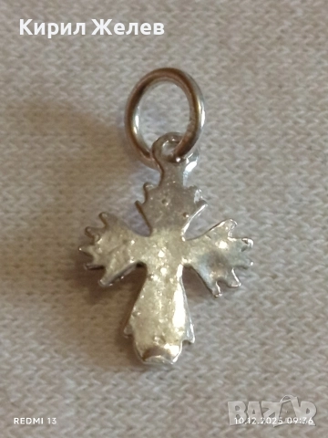 Сребърен кръст орнаментиран с Разпятието на Исус ръчна изработка 52419, снимка 5 - Колиета, медальони, синджири - 52717878