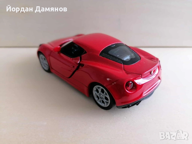 Алфа Ромео 4Ц в мащаб 1:34 , снимка 5 - Колекции - 51853373