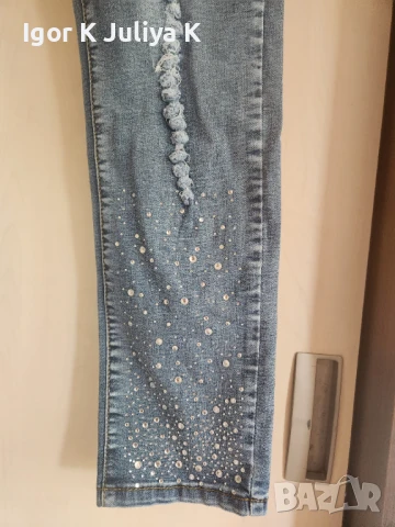 Дънки с кристали нови, снимка 4 - Дънки - 50655670