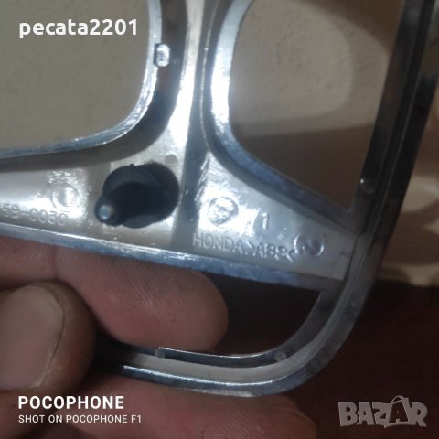 Продавам - оригинална емблема предна решетка за Хонда Сивик 2003-2008 г, снимка 4 - Аксесоари и консумативи - 35735499