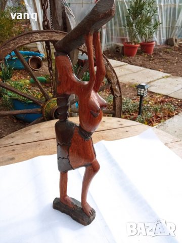 Пластика авторска- дърворезба, снимка 1