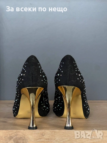 Gucci Дамски Обувки С Кристали И С Метален Ток - 2 Налични Цвята Код E1258, снимка 9 - Дамски обувки на ток - 53755648