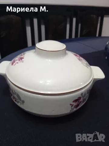 Порцеланов супник, като нов, 9см дълбочина