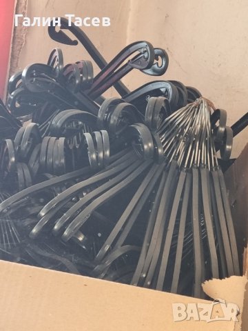 Продавам закачалки за дрехи, снимка 1