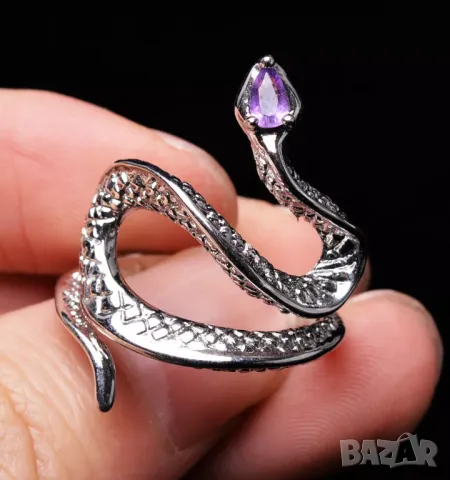 Пръстен змия с аметист гранат и перидот подходящи за подарък
