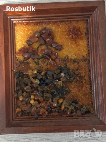 Старинна  съветска картина  с кехлибар 