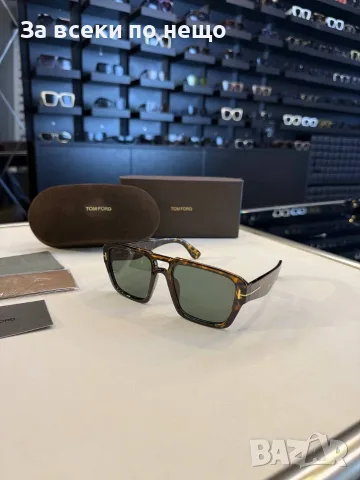 Tom Ford Слънчеви Очила С UV400 Защита Том Форд - Различни Цветове Код SK2025