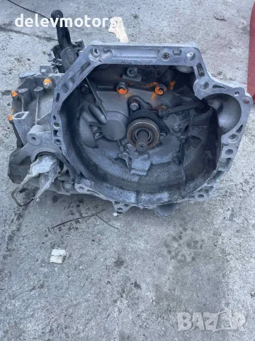 JH3-372, 304010192R скоростна кутия от Dacia Sandero 1.0 SCЕ 2018 г.