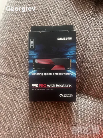 Samsung 990 PRO 4TB NVMe SSD с Heatsink за PS5 – MZ-V9P4T0CW