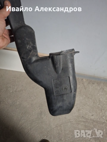 Казанче за течност, чистачки Opel Astra H, снимка 5 - Части - 53777205