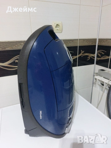 Прахосмукачка Miele Complete C3 Select Powerline 2200W , снимка 16 - Прахосмукачки - 53054670