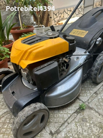 Бензинова косачка , снимка 2 - Градинска техника - 53652300