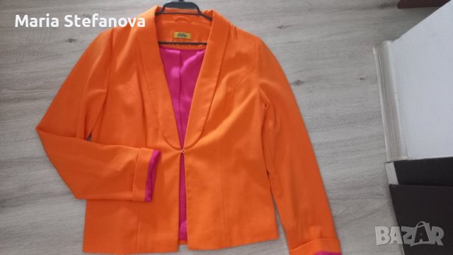 Оранжево сако Buffalo