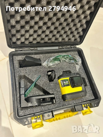 Лазарен нивелир зелен