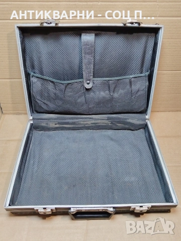 Старо Соц Българско Дипломатическо Куфарче. / НОМЕР 1557., снимка 7 - Антикварни и старинни предмети - 53661283
