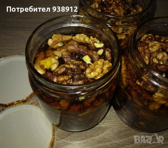 Домашни орехи в мед , снимка 4 - Домашни продукти - 55709500
