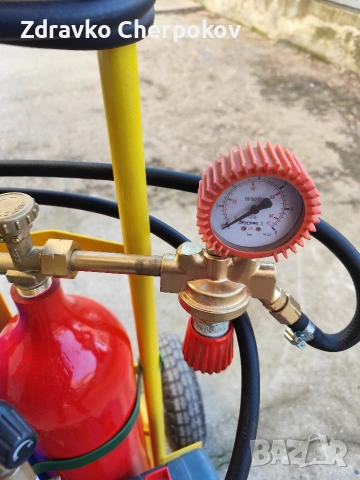 Оксижен мобилен с 2х7 литра бутилки , снимка 4 - Други стоки за дома - 53130095