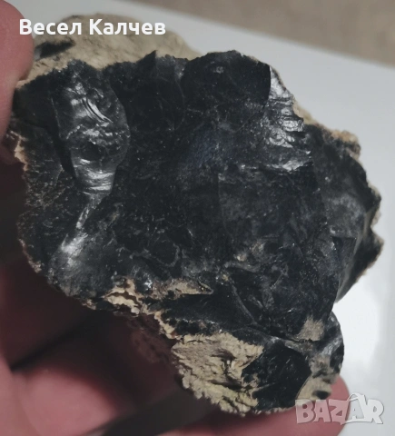 Продавам черен опал от Източни Родопи 