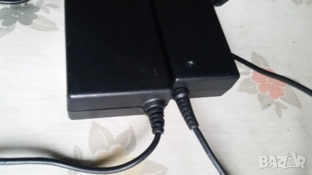 Две зарядни за лаптоп Sony 19.5 AC19V33 AC19V24 V85, снимка 3 - Друга електроника - 50730886
