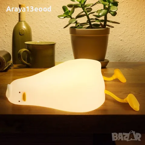 Нощна LED лампа Патенце – акумулаторна, с топла светлина и автоматично изключване