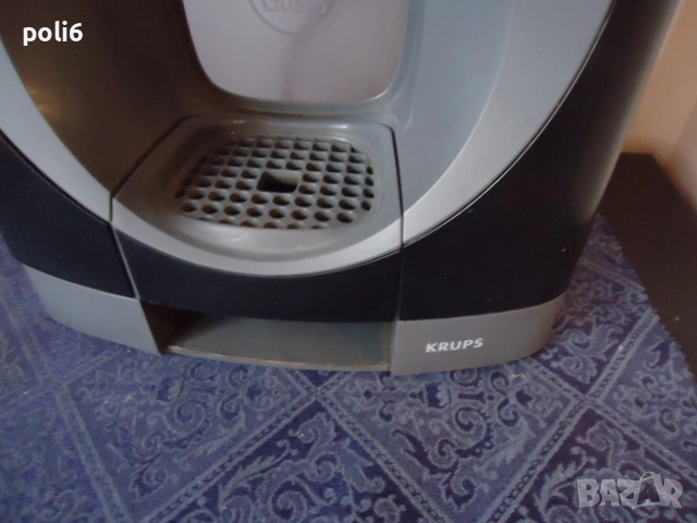 Кафемашина с капсули Krups Dolce Gusto, снимка 2 - Кафемашини - 52539315
