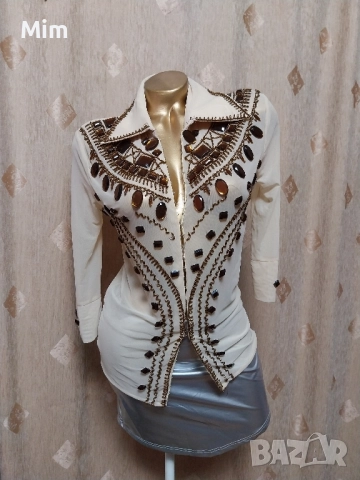 S Дамски риза с дълъг ръкав от прозрачен еластичен тюл с камъни 