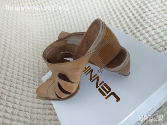 Дамски чехли 38 естествена кожа Подарявам , снимка 3 - Чехли - 40851008