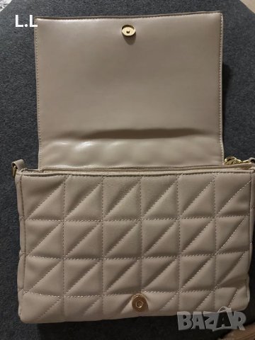 Елегантна дамска чанта, снимка 5 - Чанти - 48682619