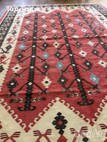 Чипровски килим Медальон , снимка 10 - Килими - 55720275