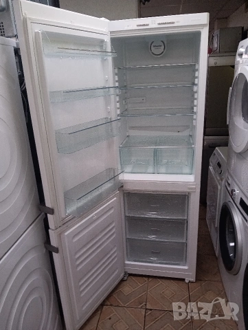 Комбиниран хладилник с фризер Миеле Miele Made in Germany с две години гаранция!, снимка 4 - Хладилници - 53039670