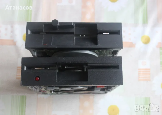 Старо флопи устройство 5.25"  - два броя., снимка 7 - Други - 55942489