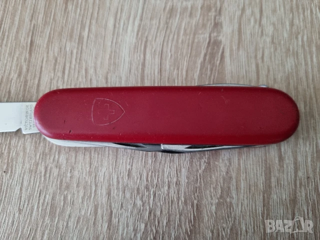 Швейцарски джобен нож Victorinox Camper, снимка 4 - Ножове - 50532652
