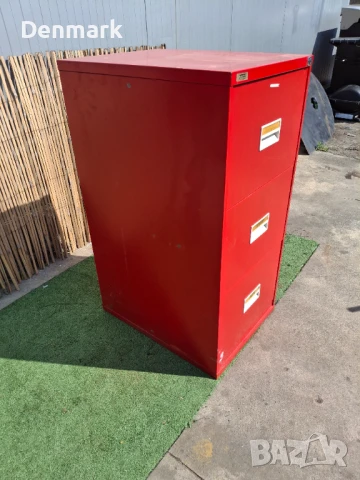 Метален шкаф за инструменти , снимка 2 - Други инструменти - 50690349