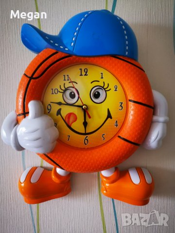Прекрасен стенен часовник за детска стая 